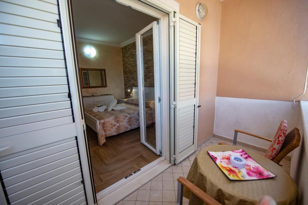 Bed and Breakfast La Perla Del Tirreno Tropea Exterior foto