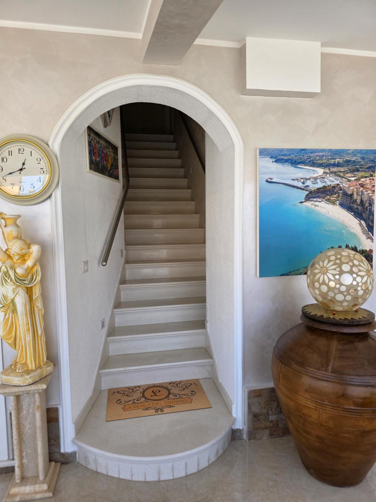 Bed and Breakfast La Perla Del Tirreno Tropea Exterior foto