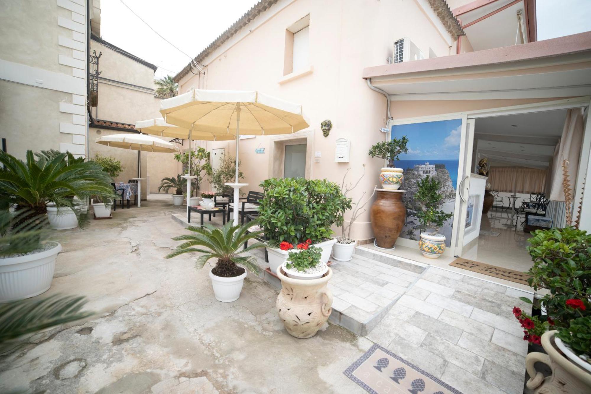 Bed and Breakfast La Perla Del Tirreno Tropea Exterior foto