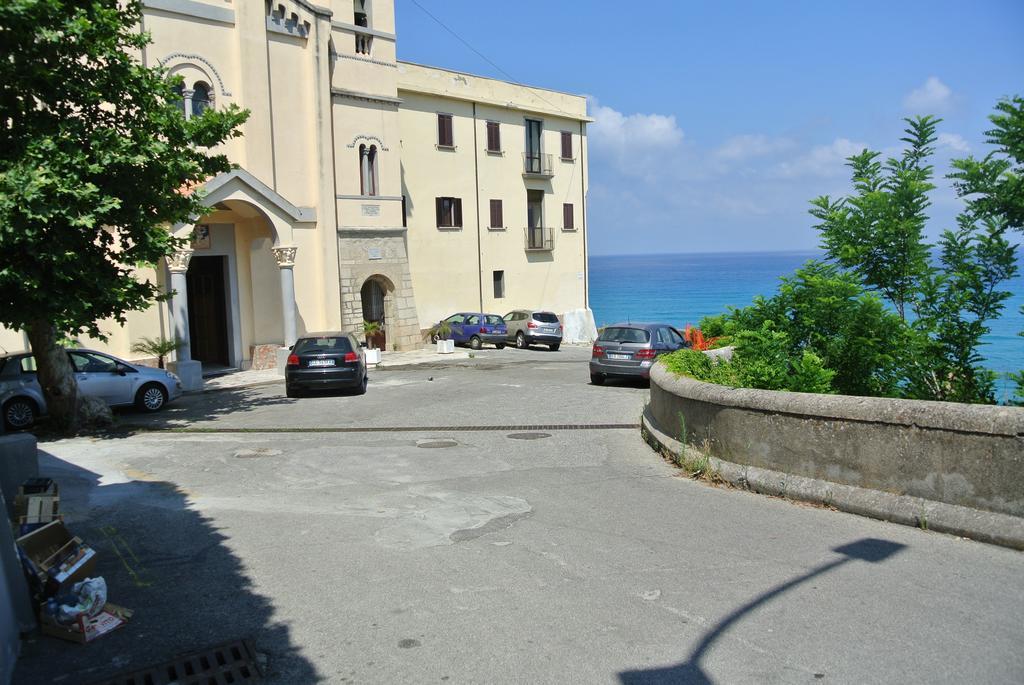 Bed and Breakfast La Perla Del Tirreno Tropea Exterior foto