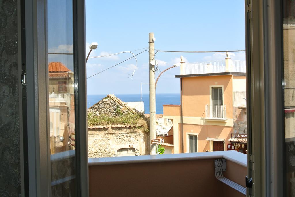 Bed and Breakfast La Perla Del Tirreno Tropea Exterior foto