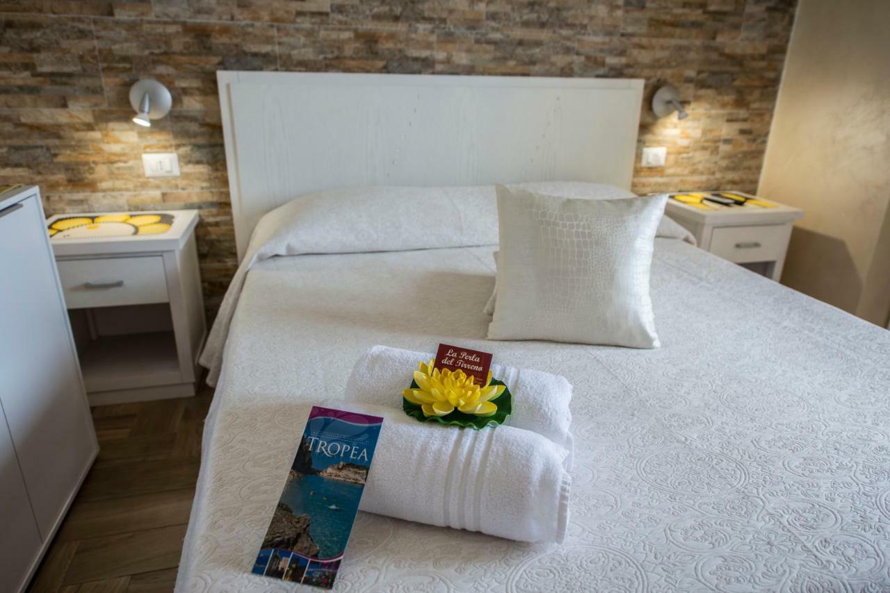 Bed and Breakfast La Perla Del Tirreno Tropea Exterior foto