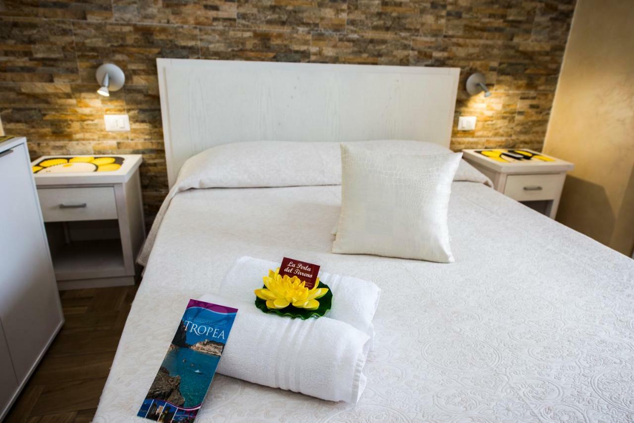 Bed and Breakfast La Perla Del Tirreno Tropea Exterior foto